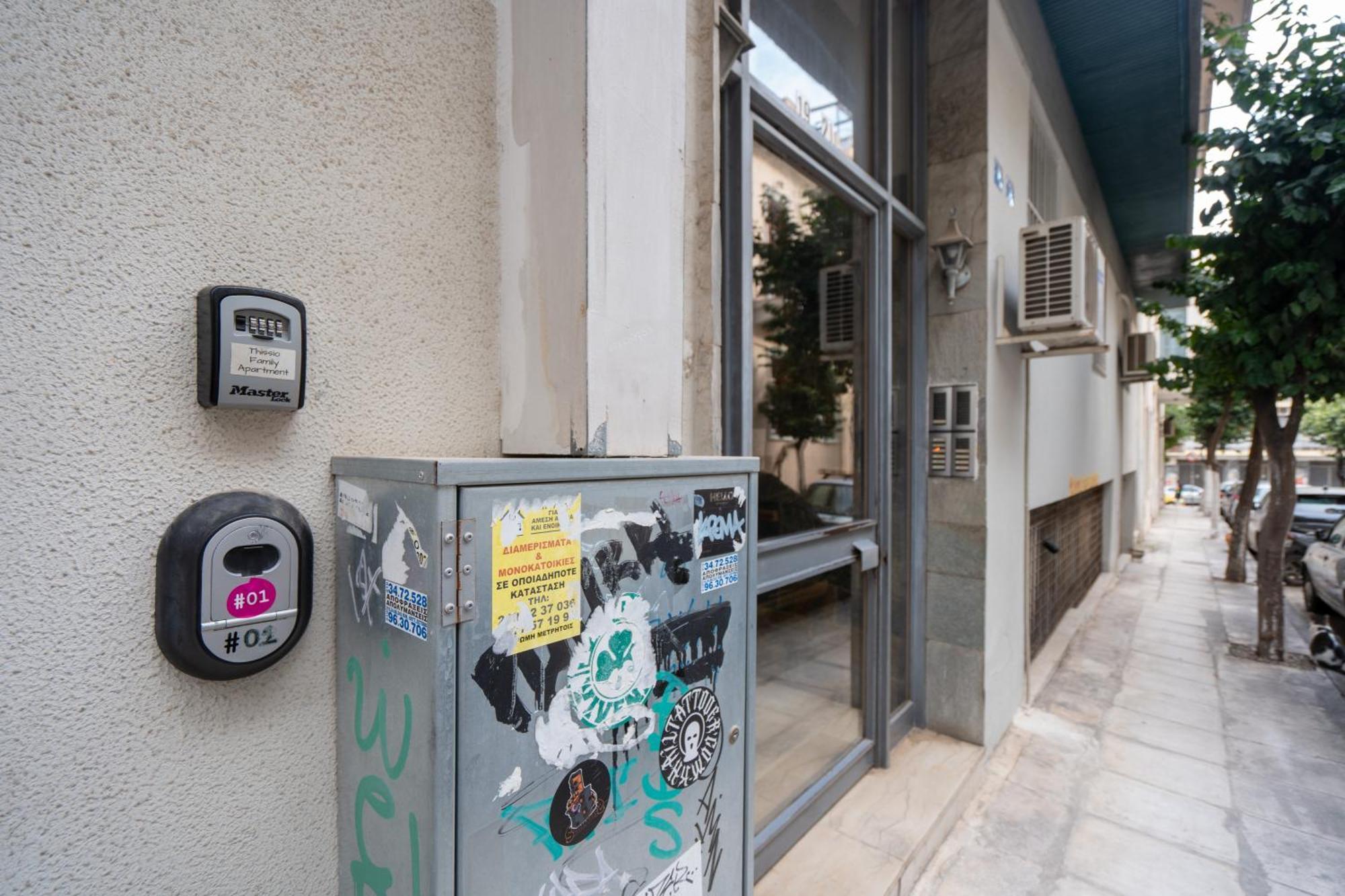 Thissio Family Apartment Athen Exterior foto